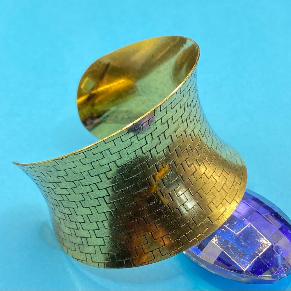 Wide Cuff Brassy Gold Bracelet Basketweave Texture Design